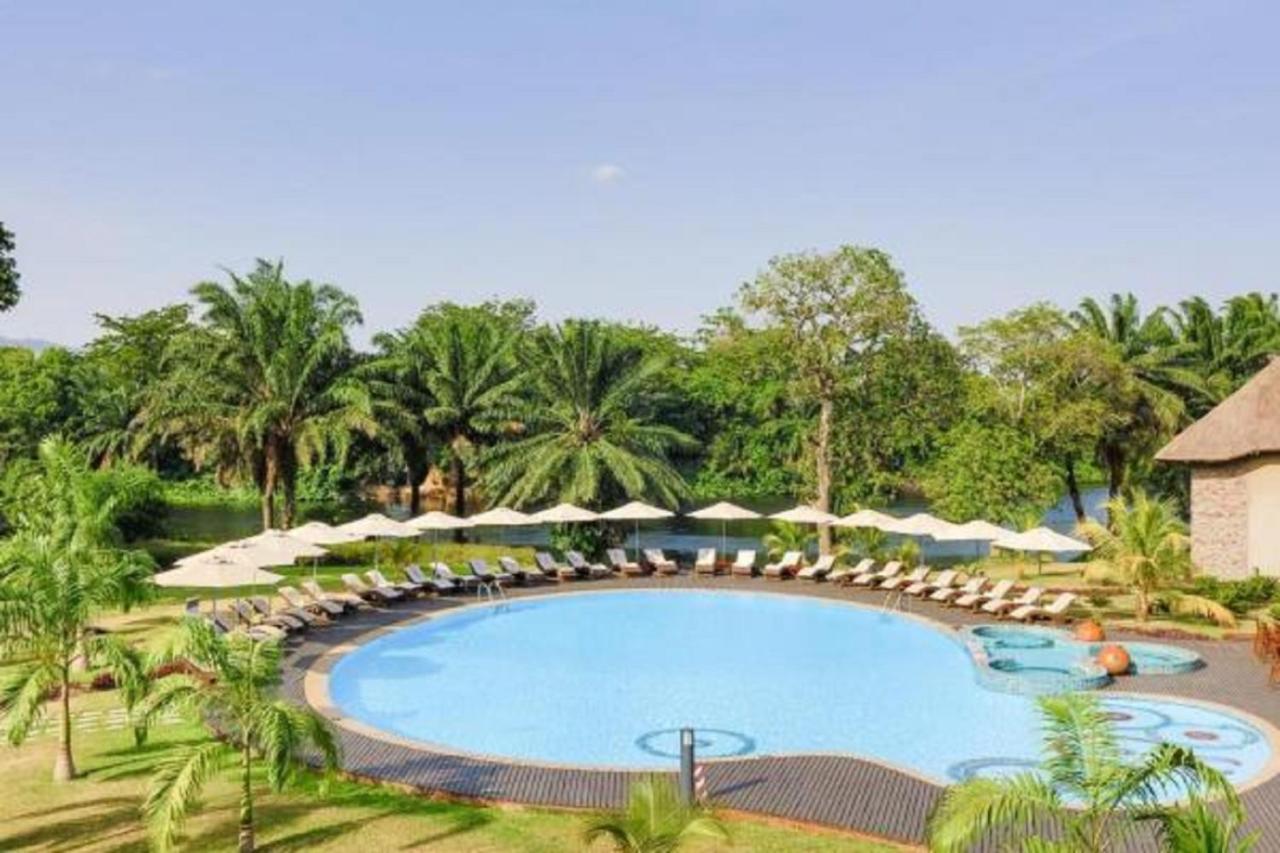 The Royal Senchi Hotel And Resort Akosombo エクステリア 写真